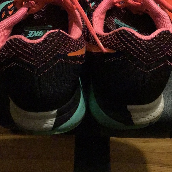 Nike Zoom Structure 18 - Picture 6 of 8